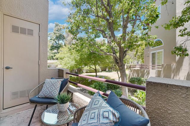 46 Commons Lane, Foster City, CA 94404