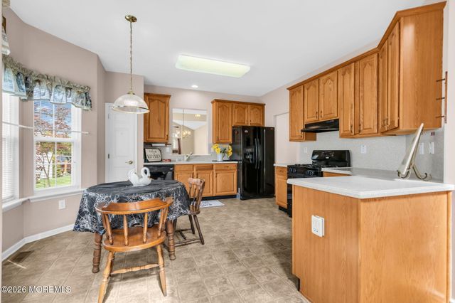 7 Ravello Road, Manchester, NJ 08759