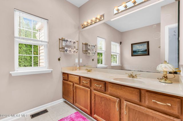 7 Ravello Road, Manchester, NJ 08759