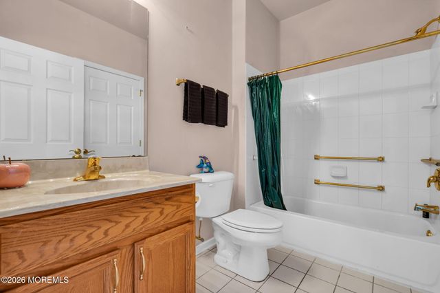 7 Ravello Road, Manchester, NJ 08759