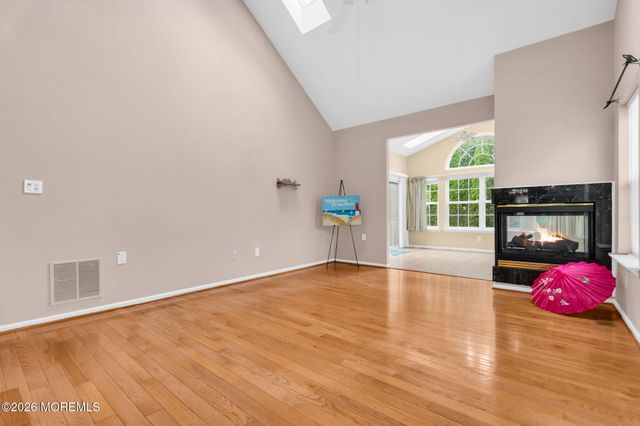 7 Ravello Road, Manchester, NJ 08759