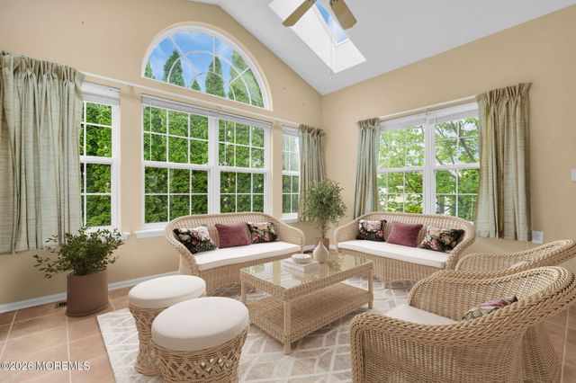 7 Ravello Road, Manchester, NJ 08759