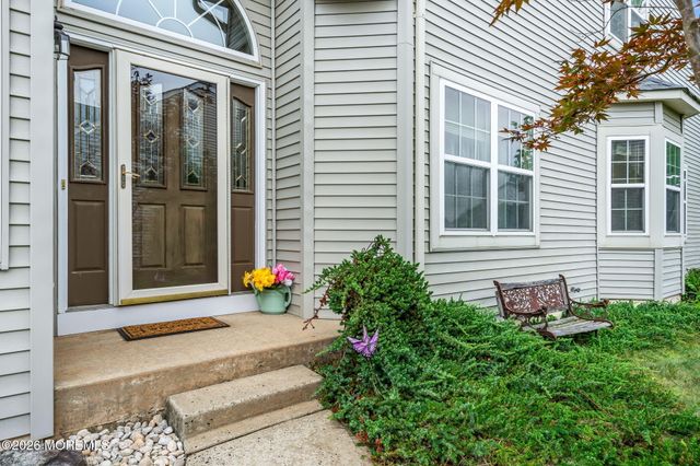 7 Ravello Road, Manchester, NJ 08759