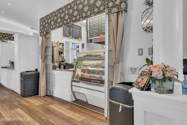7 Ravello Road, Manchester, NJ 08759