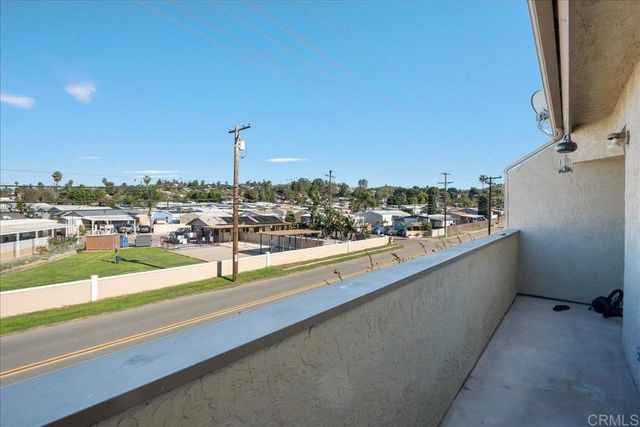 12027 Royal Road 1, El Cajon, CA 92021