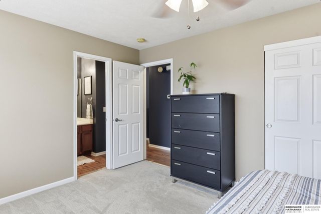 19106 K Street, Omaha, NE 68135