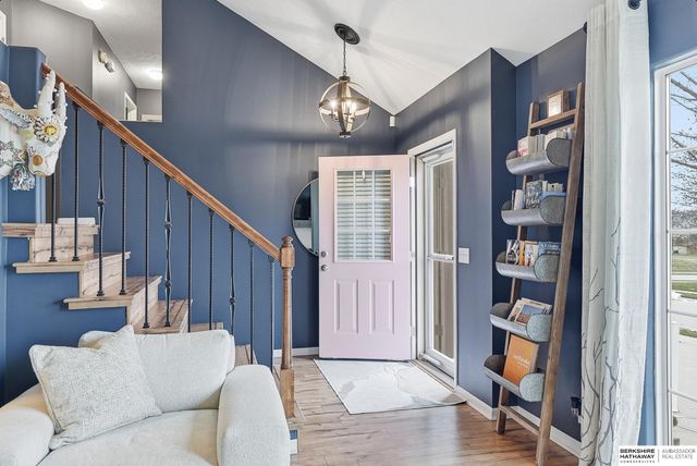 19106 K Street, Omaha, NE 68135