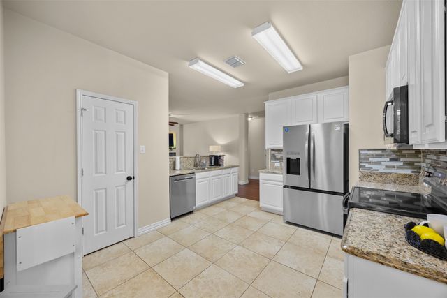 6400 Lasalle Lane, Mckinney, TX 75072