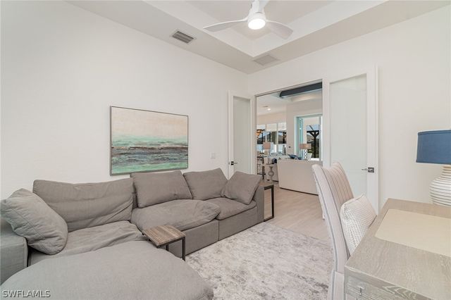 8900 Nevis WAY, Naples, FL 34112