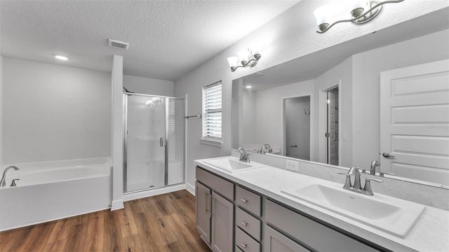 157 HERITAGE PARK LANE, Mulberry, FL 33860