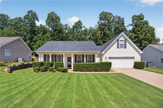 145 Largess Lane, Piedmont, SC 29673