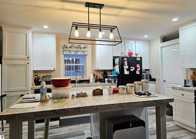 1103 Peachtree Court, Mt Pleasant, MI 48858