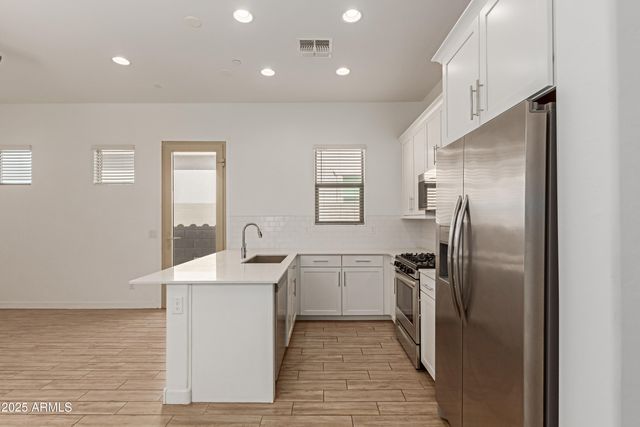 5723 S COYOTE Canyon, Mesa, AZ 85212