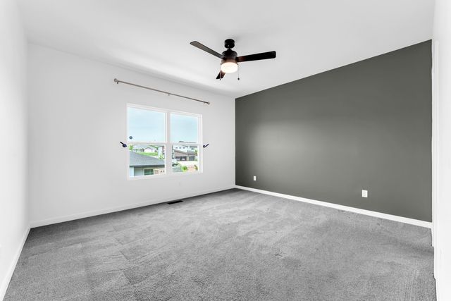2617 W Goldfinch Drive, Ozark, MO 65721