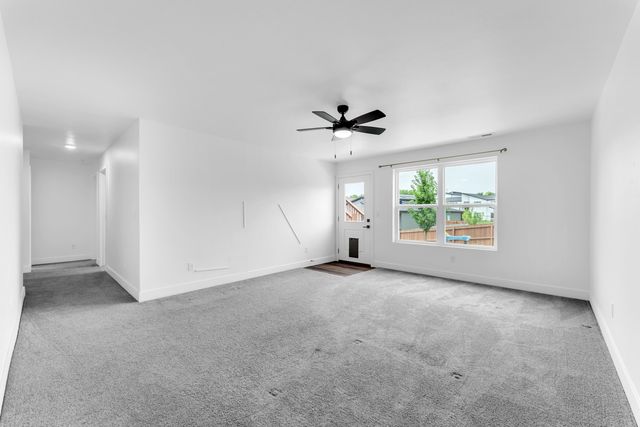 2617 W Goldfinch Drive, Ozark, MO 65721