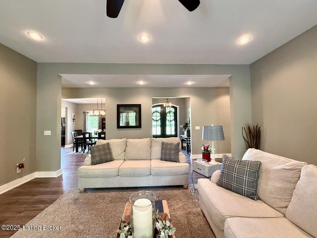 3637 Mt Washington Rd, Taylorsville, KY 40071