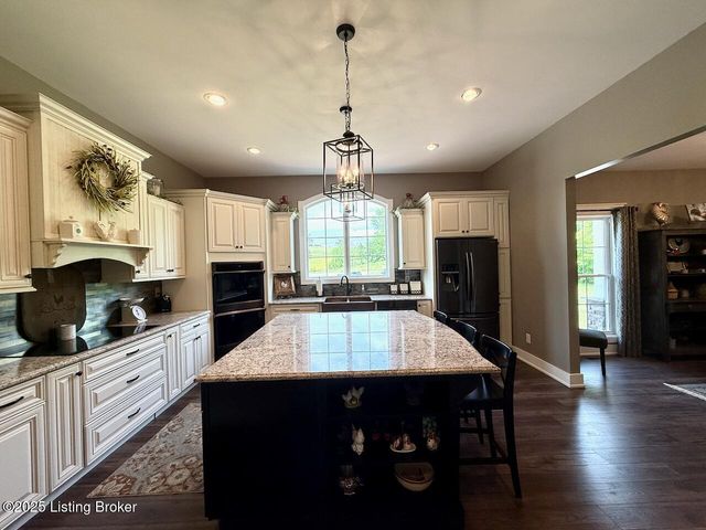 3637 Mt Washington Rd, Taylorsville, KY 40071