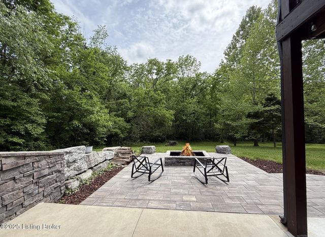 3637 Mt Washington Rd, Taylorsville, KY 40071