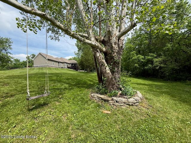 3637 Mt Washington Rd, Taylorsville, KY 40071