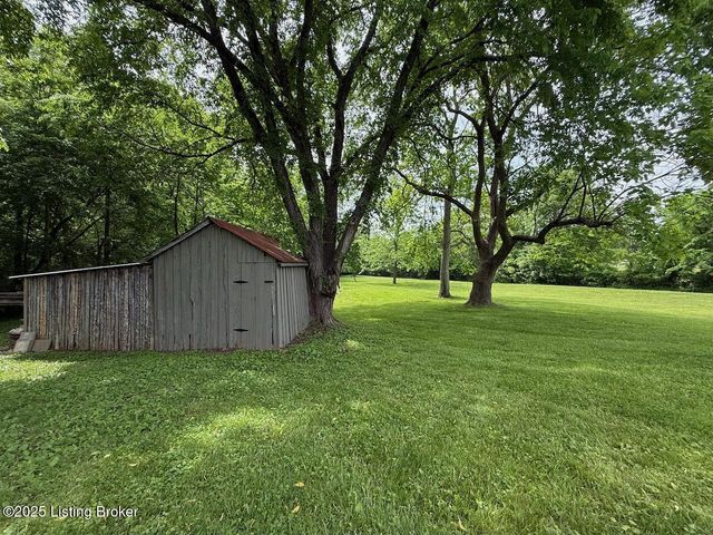 3637 Mt Washington Rd, Taylorsville, KY 40071