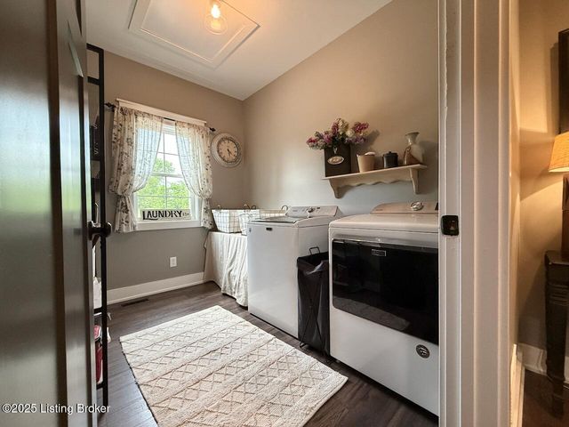 3637 Mt Washington Rd, Taylorsville, KY 40071