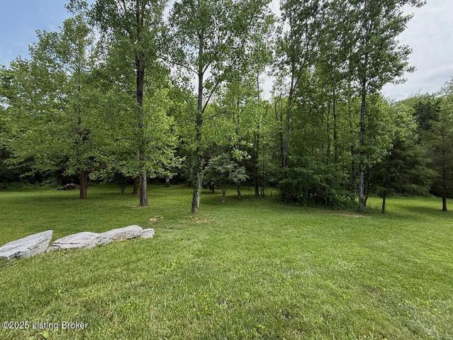 3637 Mt Washington Rd, Taylorsville, KY 40071