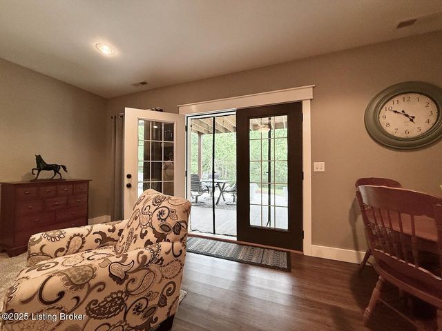 3637 Mt Washington Rd, Taylorsville, KY 40071