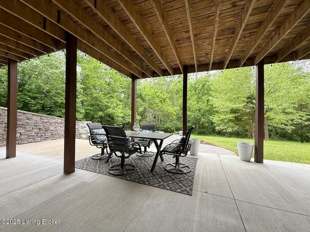 3637 Mt Washington Rd, Taylorsville, KY 40071