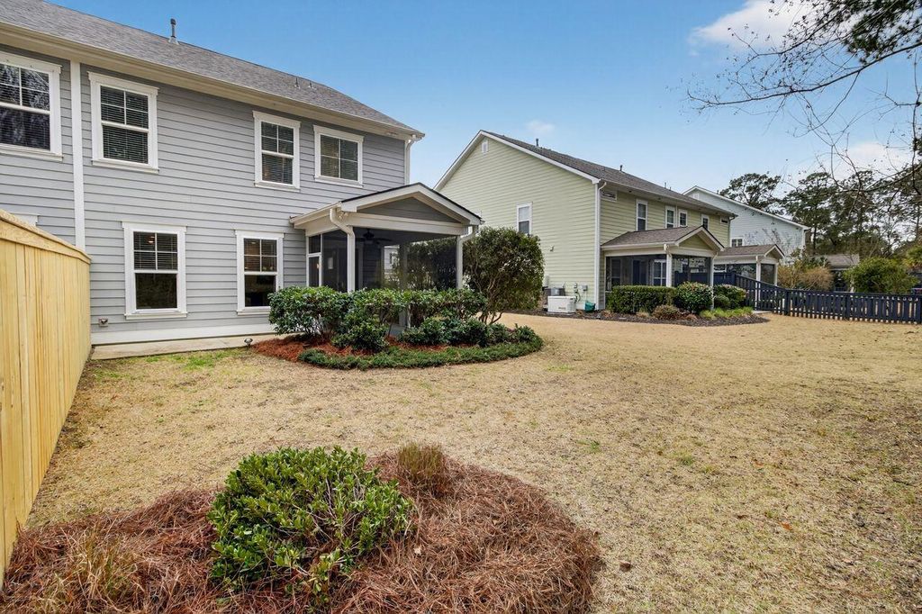 Image 34 of property listing at 2111 Oyster Reef Lane, Mount Pleasant, SC 29466