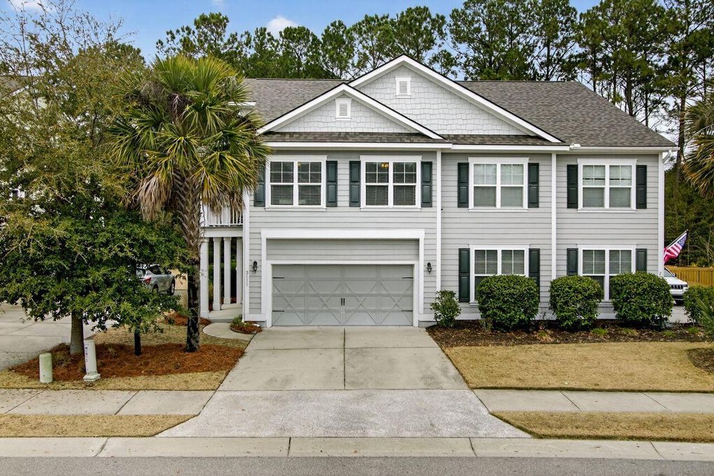Image 37 of property listing at 2111 Oyster Reef Lane, Mount Pleasant, SC 29466