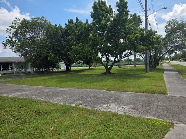 15905 SW 280th St, Homestead, FL 33031