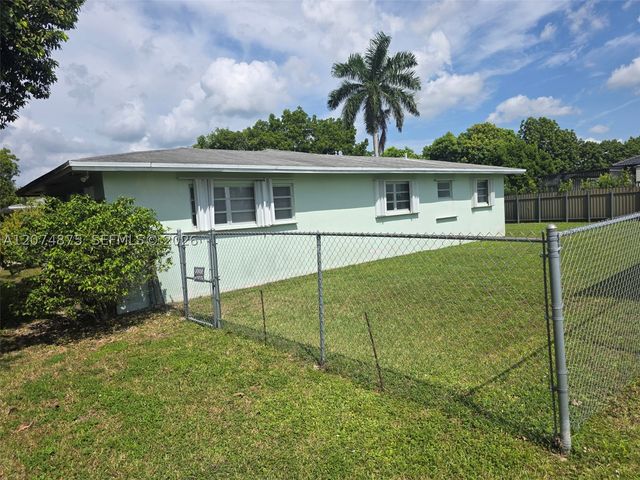15905 SW 280th St, Homestead, FL 33031