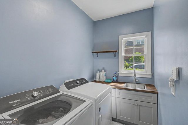 401 The Falls Of Cherokee Drive, Canton, GA 30114