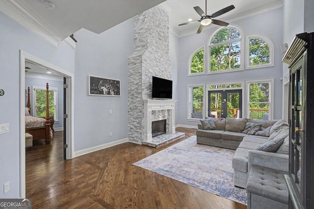 401 The Falls Of Cherokee Drive, Canton, GA 30114