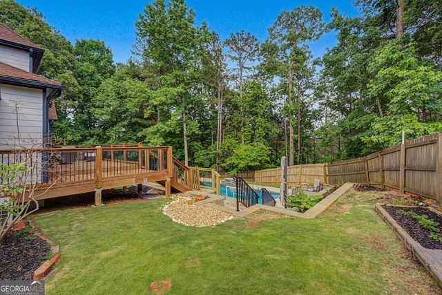 401 The Falls Of Cherokee Drive, Canton, GA 30114