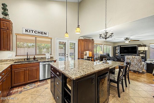 878 W Windhaven Avenue, Gilbert, AZ 85233