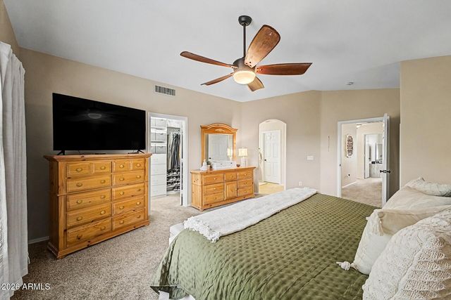 878 W Windhaven Avenue, Gilbert, AZ 85233