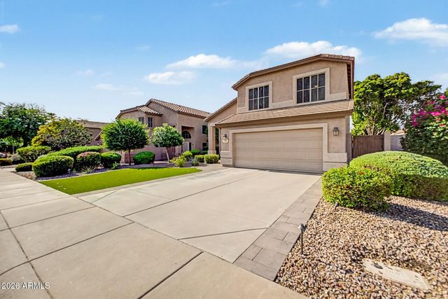 878 W Windhaven Avenue, Gilbert, AZ 85233