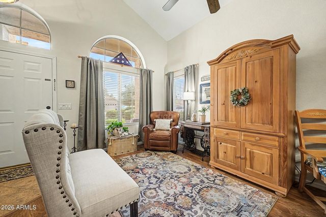 878 W Windhaven Avenue, Gilbert, AZ 85233
