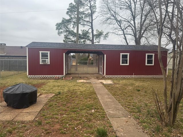 308 Brownlee Circle, Bossier City, LA 71111