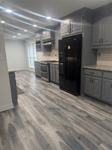 308 Brownlee Circle, Bossier City, LA 71111