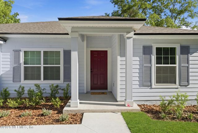 7958 HAMMOND Boulevard, Jacksonville, FL 32220