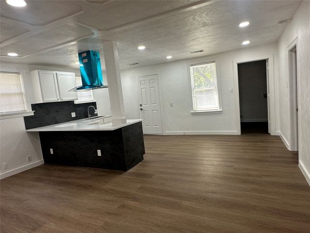 1602 Bruce Drive, Garland, TX 75043