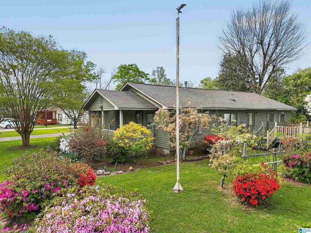 1003 7TH STREET S, Clanton, AL 35045