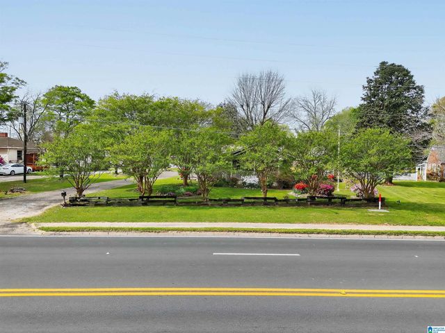 1003 7TH STREET S, Clanton, AL 35045