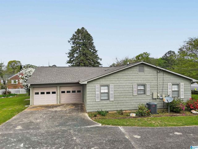 1003 7TH STREET S, Clanton, AL 35045
