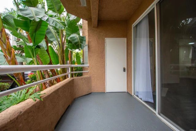 3969 Mahaila Avenue 101, San Diego, CA 92122