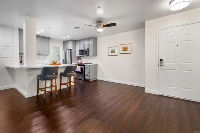 3969 Mahaila Avenue 101, San Diego, CA 92122