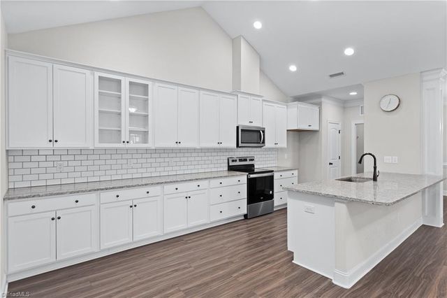 1597 Oakbluffs Drive, Colfax, NC 27235