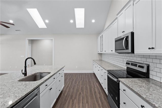 1597 Oakbluffs Drive, Colfax, NC 27235